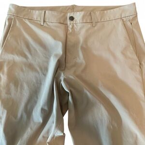 Lululemon Men’s ABC Tan Chino Khaki Pants Trousers Size 38x28